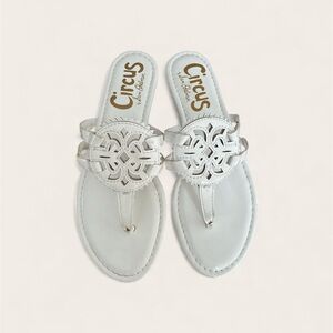 Circus by Sam Edelman White Canyon Thong Sandals